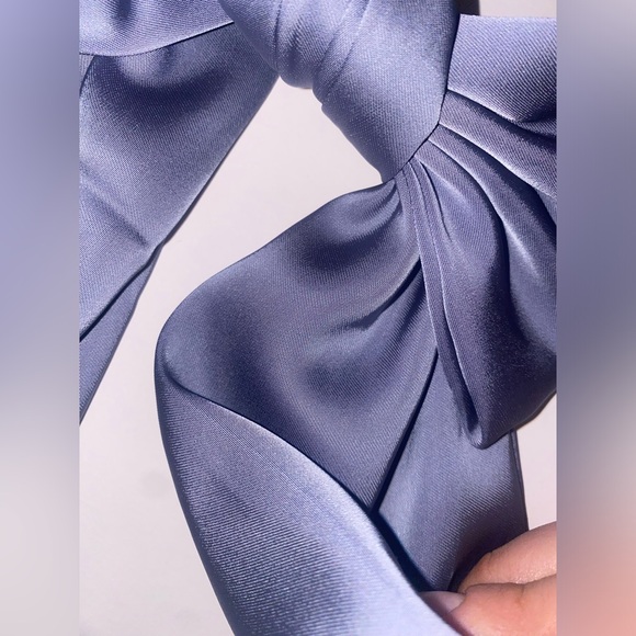 Beautiful Blue Bowknot Silk Satin Big Bow Hair Clip | SIZE: OS/L - Picture 3 of 5